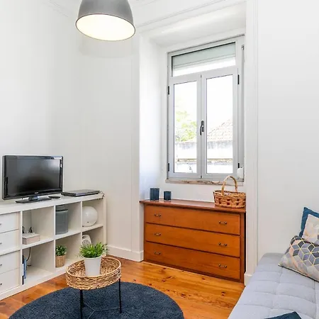 Each-house Alcantara * Lisbon