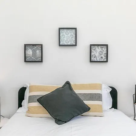 Each-house Alcantara Apartment *